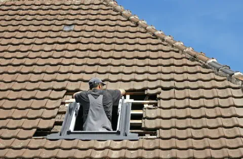 Pose de velux - Léguillac-de-l'Auche